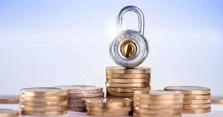 Investir é seguro? Entenda os riscos antes de aplicar seu primeiro real